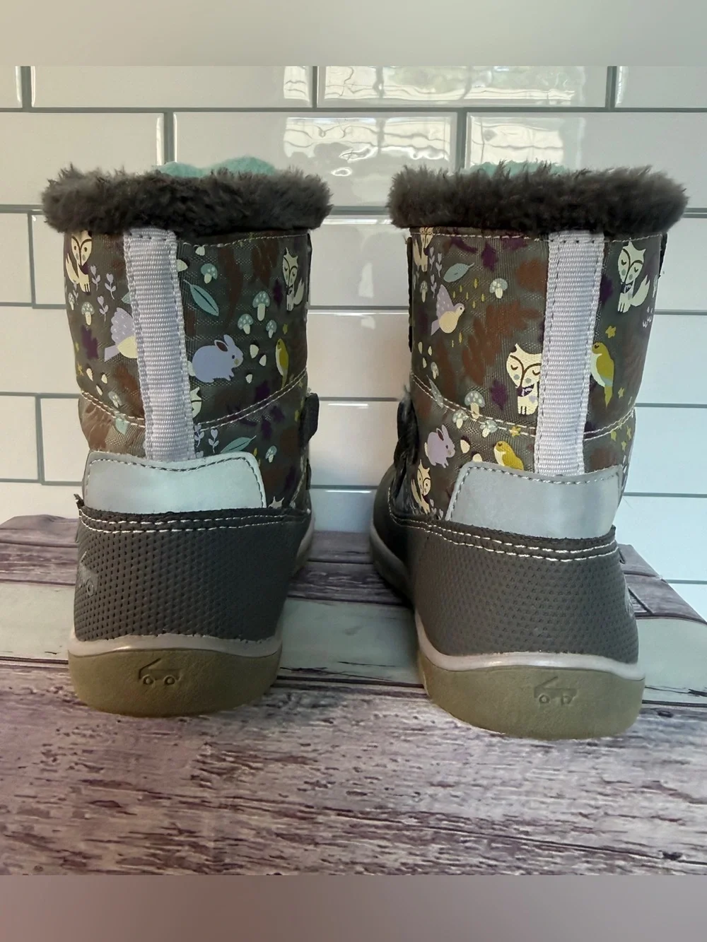 See Kai Run Abby II Waterproof Insulated ❄️Boots in Gray Woodland size 11